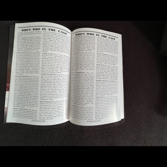 To Kill a Mockingbird Signed Playbill 2019 Jeff Daniel’s & Most Main Cast RARE! - Picture 7 of 8